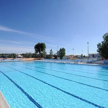 Mobil 6 Ou 8 Pers Au Camping , Vague Oceanes Domaine L'elysee Campsite Le Grau-du-Roi